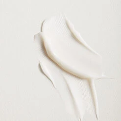 Superkind Radiance Mask Masque Éclat -Bun Beauty Magasin 05 21 Encart inspi Texture Tata harper radiance mask TINY