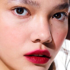 Rouge à Lèvres Semi Mat -Bun Beauty Magasin 1Ral Carre