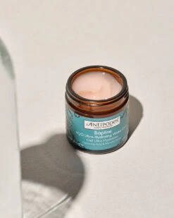 Αντίποδες Baptise Gelée Ultra-Hydratante 8 Αντίποδες Baptise Gelée Ultra-Hydratante -Bun Beauty Magasin 2023 05 OMC COUPDEFRAIS 4 Post