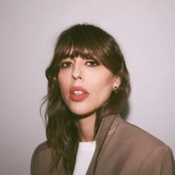 Bisou Balm Baume à Lèvres Teinté 28 Bisou Balm Baume à Lèvres Teinté -Bun Beauty Magasin 230228 VFR SP 012 1950 3774FC D