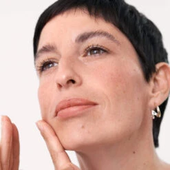 UV Damage Rescue Sérum Après-Soleil 10 UV Damage Rescue Sérum Après-Soleil -Bun Beauty Magasin 4vfr serums superlatif UV damage rescue carre