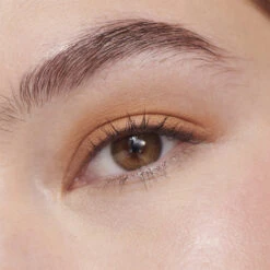 Liquid Powder Matte Eye Tint Fard à Paupières Crème Mat -Bun Beauty Magasin Liquid Powder Matte Comparision Grid OCHRE