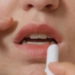 Baume à Lèvres Teinté -Bun Beauty Magasin vignette mathilde bordeaux